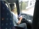 Absuelto el conductor que manejaba un telfono mvil mientras conduca un bus escolar
