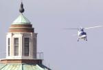 El Papa emrito Benedicto XVI utiliza un helicptero para trasladarse treinta kilmetros