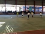 600 xiquets i adolescents practiquen esport en les Escoles Esportives Municipals a Carcaixent