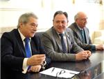 Rus firma convenios de colaboracin con el alcalde de Algemes