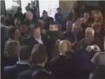 Agreden a Mariano Rajoy en Pontevedra (VDEO)