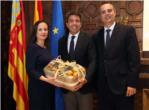 Carlos Mazn es reuneix amb l'alcaldessa de Carcaixent