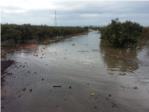Comencen els problemes en les carreteres per la pluja a la Ribera