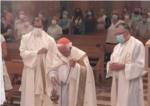El cardenal arquebisbe de Valncia Antonio Caizares presideix una missa a Corbera