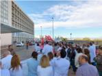 Els treballadors de l'Hospital de la Ribera tornen a concentrar-se dem per a exigir a Sanitat que complisca les seues promeses