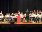 La banda de la Sociedad Artstica Musical de Benifai ofrece su concierto en fiestas