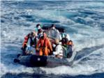 La fragata  Canarias rescata a ms de cien personas frente a las costas libias