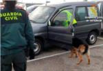 La Gurdia Civil inspecciona el cotxe del sospits responsable de la desaparici de la jove valenciana a Manuel