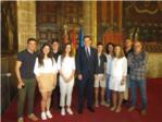 Recepci amb el president de la Generalitat dels estudiants de lIES de Turs que viajaren a Mauthausen