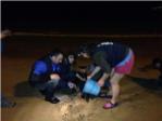 Rescaten un dof a la platja de Cullera