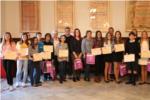 Tretze alumnes de Sueca reben el  Premi Extraordinari al Rendiment Acadmic
