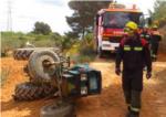 Un joven de 21 aos muere al volcar su tractor en Alfarp