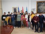 Uns joves entreguen a la policia d'Alberic mil euros en cupons de l'ONCE perduts