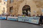  Xquer Viu davant el Palau de la Generalitat per posar de manifest la fragilitat de les nostres masses daigua