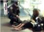 Un polica emociona a Nueva York por su ayuda a un vagabundo