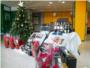 L'oficina d'Alzira de Caixa Popular agrax la confiana dels seus clients sortejant 1.000 cistelles de Nadal