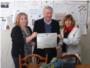 Sueca entrega els diplomes als escolars participants en la campanya Agrega't a la Natura