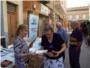 La mesa petitoria del Alzheimer instalada en Almussafes concluye con una recaudacin de 300 euros