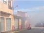 Un incendio en un taller de Algemes obliga a evacuar a unos vecinos