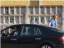 Alzira | El coche oficial y el chfer de la alcaldesa cuestan al erario pblico 5.708 euros al mes (casi un milln de pesetas)