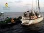 La Guardia Civil intercepta una embarcacin cargada con cerca 15 toneladas de hachs