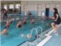 Sueca celebra 25 anys nadant a la Piscina Municipal Vicent Vera