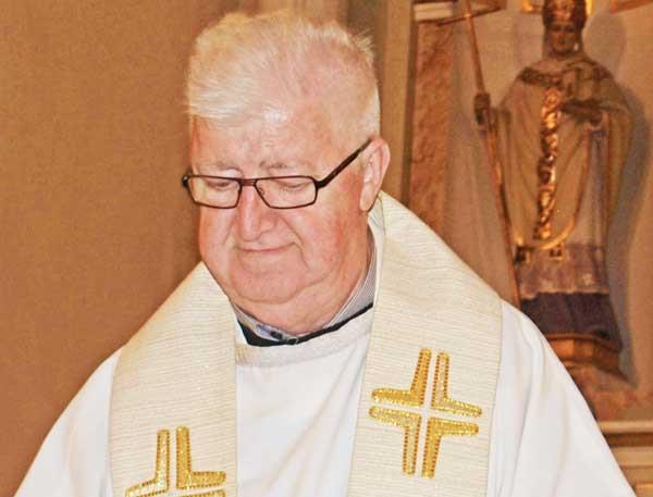 Mor el sacerdot valenci Antonio Blasco Navarro, que ha sigut rector a Alzira, Sellent, Sumacrcer i Aras de los Olmos