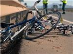 Una furgoneta atropella a cinco ciclistas en el término municipal de Alzira
