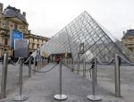 Los carteristas provocan una huelga de empleados en el Louvre