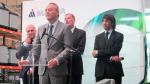 Alberto Fabra inaugura la nueva planta de la multinacional Magna Seating en Almussafes