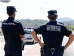 La Policía Nacional detiene en Alzira a dos hombres por delitos de extorsión y falsedad documental