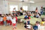Alumnos de la Escuela Infantil NINOS de Carlet visitan el CEIP Sant Bernat