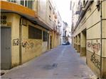 El carrer Empar i el casc històric d’Alzira pateixen la ‘Síndrome del rierol de pixum’