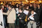 Más de 500 personas mostraron ayer su malestar en Alzira por la situación límite de PROSUB