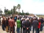 Ms de 100 alcaldes i regidors de la Ribera es concentren contra el macroabocador de Guadassuar