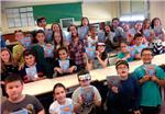 L’Ajuntament de l’Alcúdia regala llibres als alumnes del poble