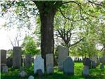 Detenido por hacerse pasar por un fantasma en un cementerio