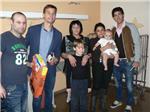 Los niños y niñas del Hospital de La Ribera reciben la visita de los jugadores del Valencia CF