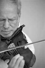 El aclamado violinista Gidon Kremer clausurar maana el Festival de Msica de Cmara de Cullera