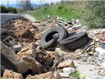 Un vertedero de escombros incontrolado y olvidado en Alzira