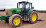 Roban en Alberic un tractor de 125.000 euros