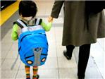 El Ayuntamiento de Algemes revisa la espalda de los escolares para prevenir la escoliosis