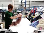 Almussafes dóna més de 14 tones de roba usada per a dotar-les d’una finalitat social