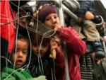 Cerca de 10.000 personas siguen bloqueadas en la frontera entre Grecia y Macedonia