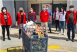 Creu Roja distribuïx a Carlet aliments a 73 famílies