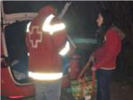 Cruz Roja de repartir kits de abrigo para personas necesitadas en Algemes y Sollana