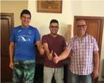 Dos joves s'incorporen a l'Ajuntament de Marent de Barraquetes amb la 'Dipu et Beca'