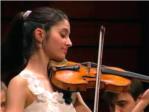 El violín de una joven española de 14 años cautiva al mundo
