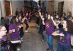 Els 'Balls de carrer' omplin de música i danses els carrers de l'Alcúdia