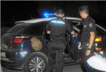 Detienen a un hombre por intentar atropellar a dos policías nacionales en Les Palmeres de Sueca